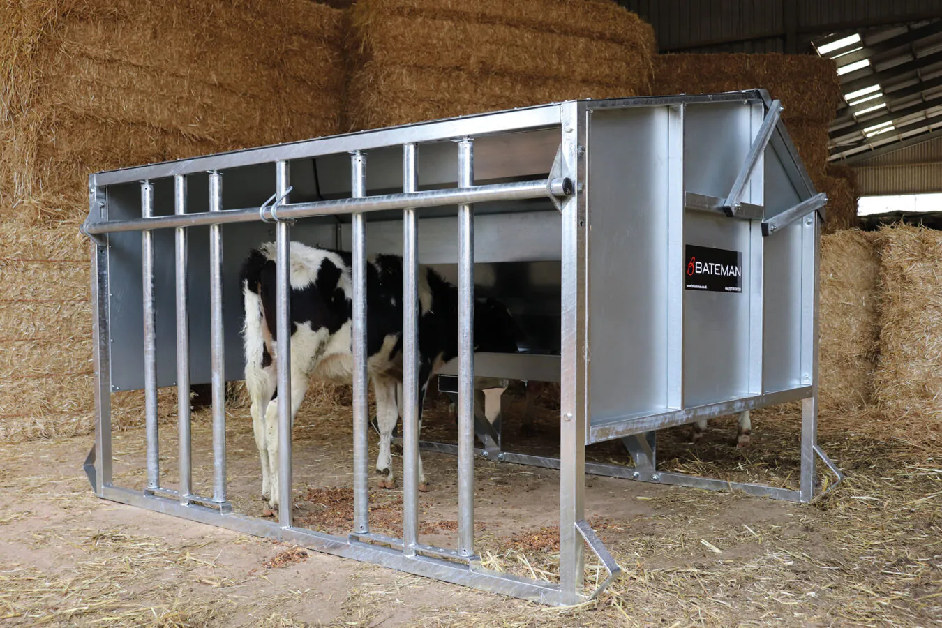 Calf feeder image